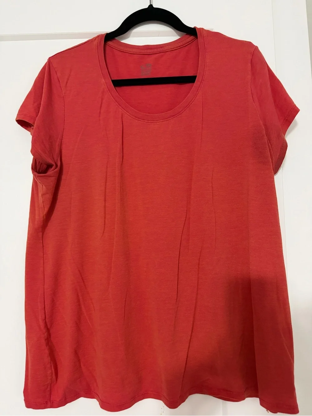 Champion Women's Short Sleeve Tee in Coral Red